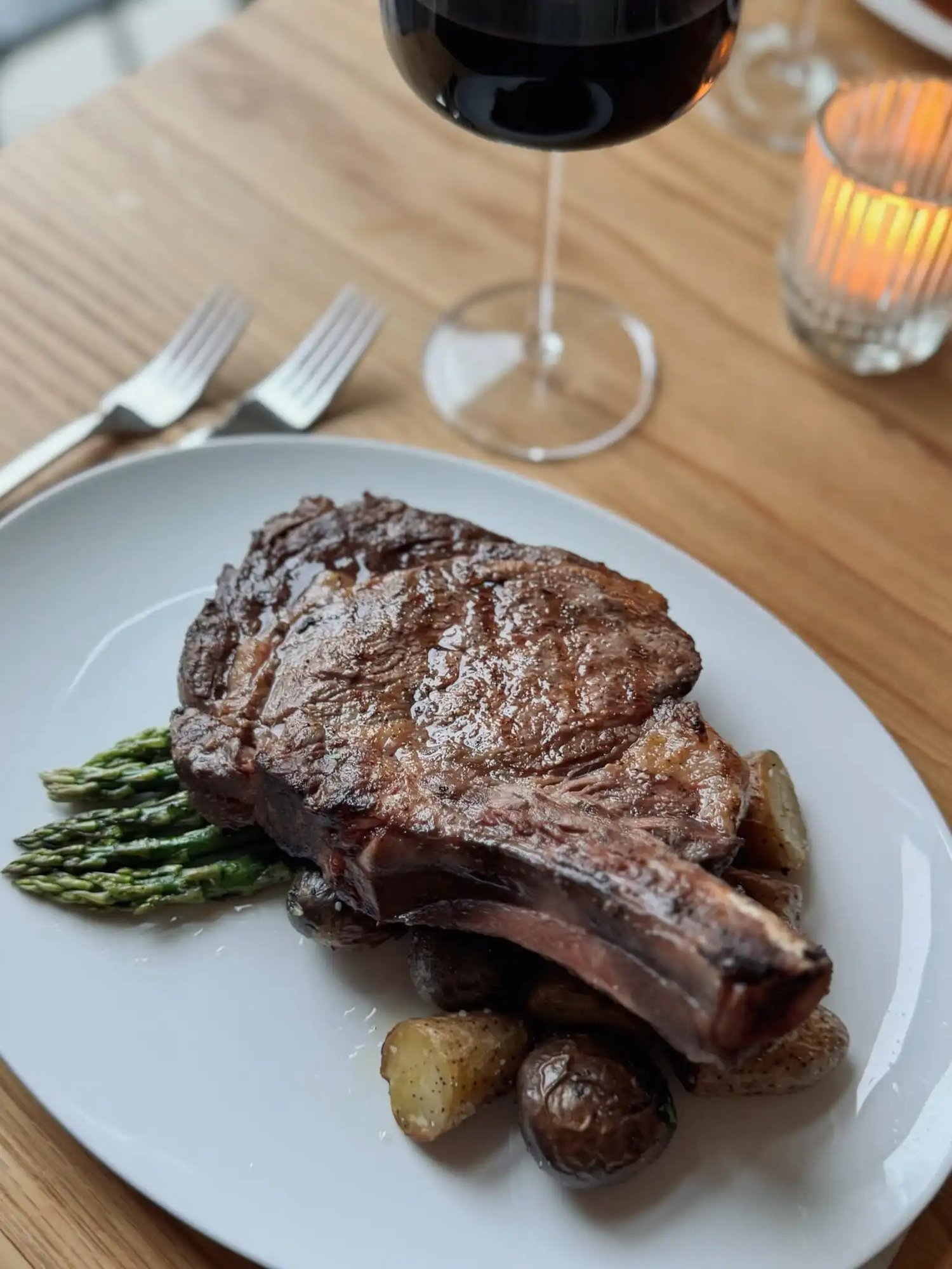 20 OZ BONE-IN RIBEYE